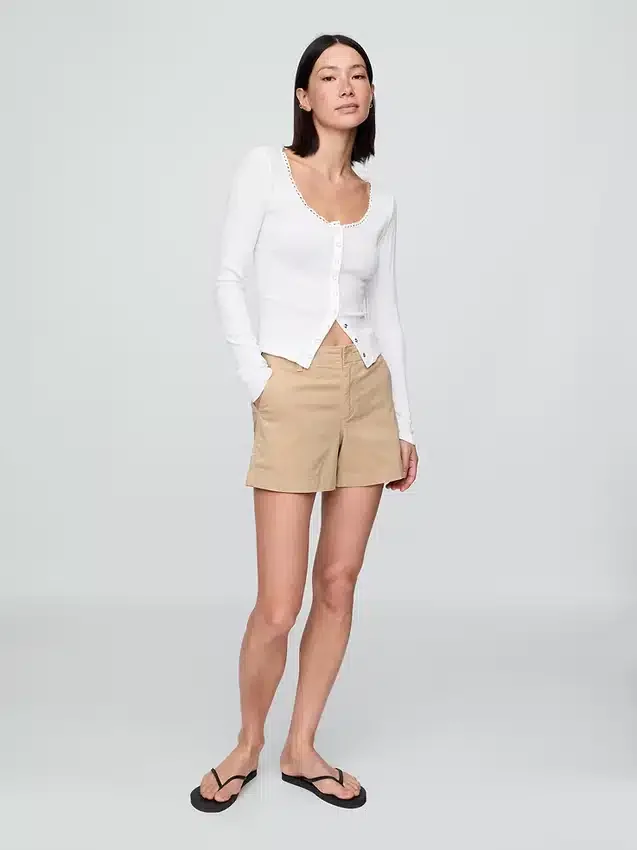 Pantalones cortos caqui Downtown de 4"