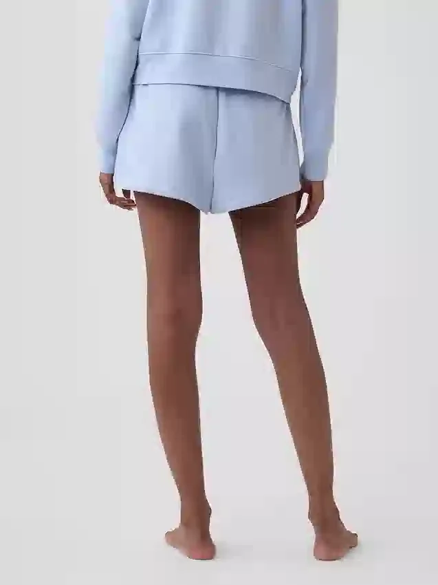 Pantalones cortos «Cloudlight Easy» de 2"
