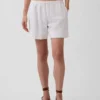 Pantalones cortos cómodos de mezcla de lino de 6"