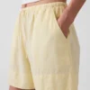 Pantalones cortos cómodos de mezcla de lino de 6"
