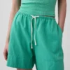 Pantalones cortos cómodos de mezcla de lino de 6"