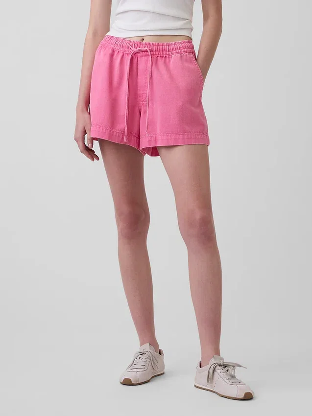 Pantalones cortos cómodos de mezclilla ultrasuave de 4"
