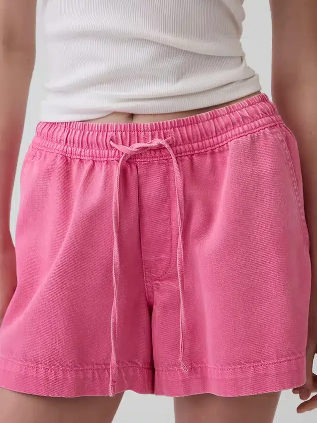 Pantalones cortos cómodos de mezclilla ultrasuave de 4"