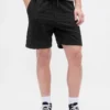 Pantalones cortos cómodos texturizados de 7"