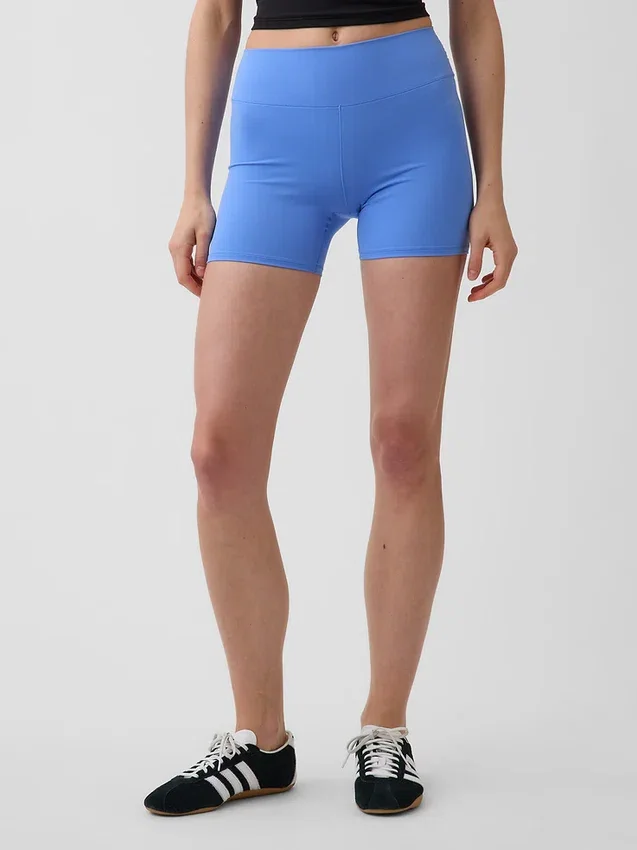 Pantalones cortos de ciclismo lisos GapFit de 4"