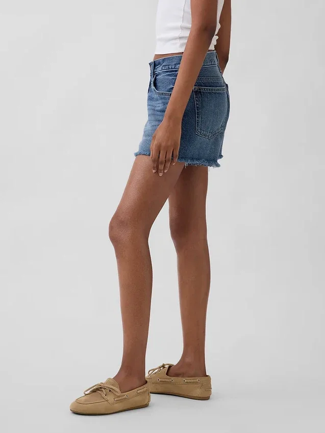 Pantalones cortos de corte relajado ultrasuaves de tiro medio de 4"