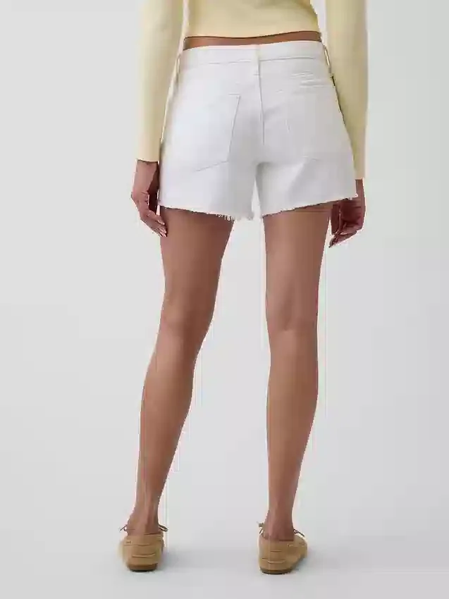 Pantalones cortos de corte relajado ultrasuaves de tiro medio de 4"