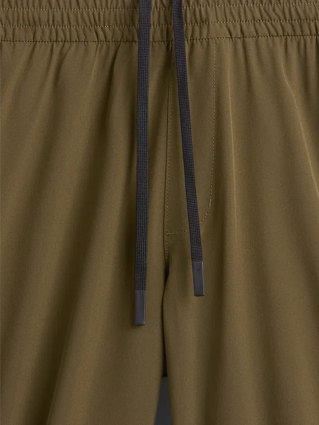 Pantalones cortos de entrenamiento de secado rápido Hill City