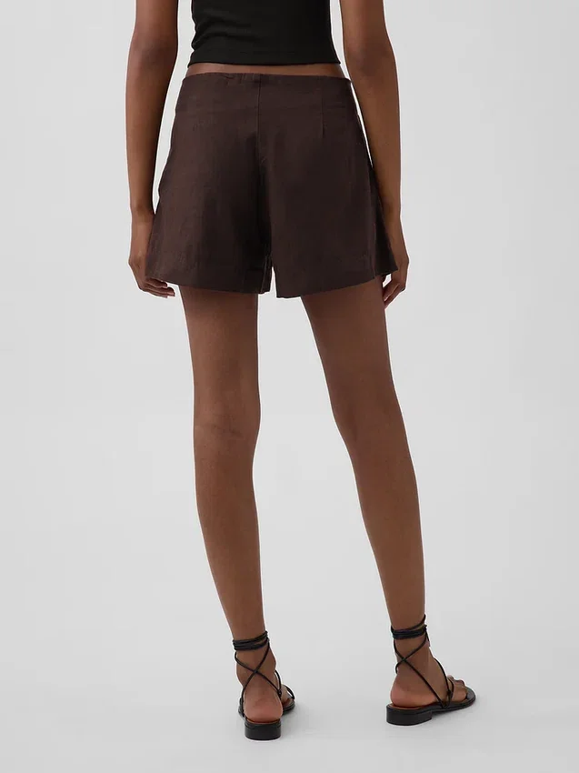 Pantalones cortos de mezcla de lino de tiro medio de 4"