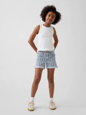 Pantalones cortos de mezclilla a rayas para niños