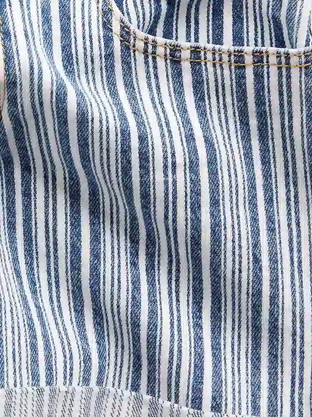 Pantalones cortos de mezclilla a rayas para niños