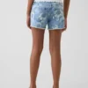 Pantalones cortos de mezclilla con estampado floral y talle bajo para niños