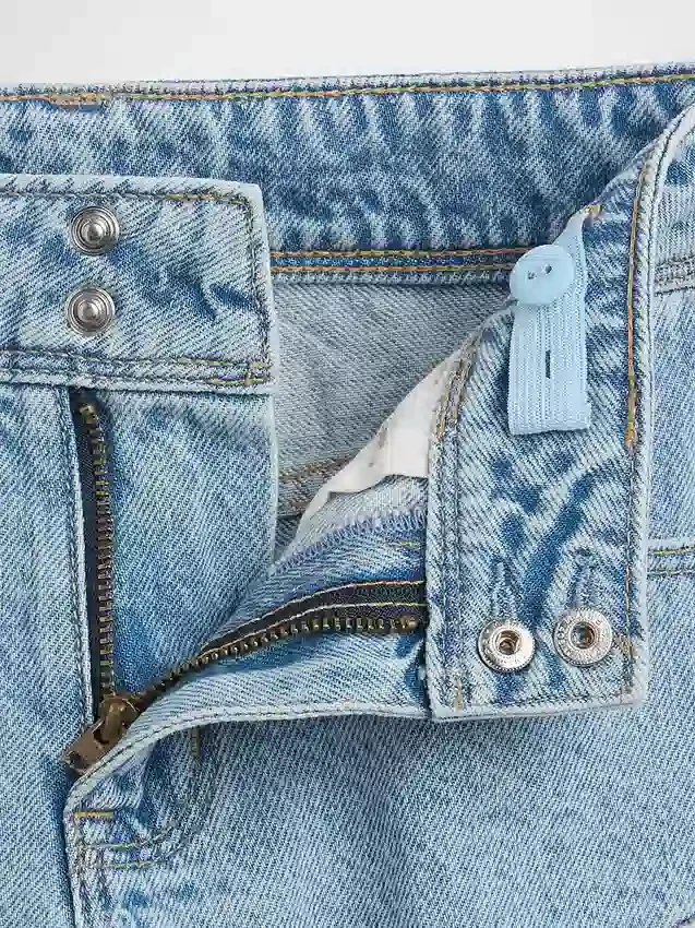 Pantalones cortos de mezclilla de talle bajo para niños