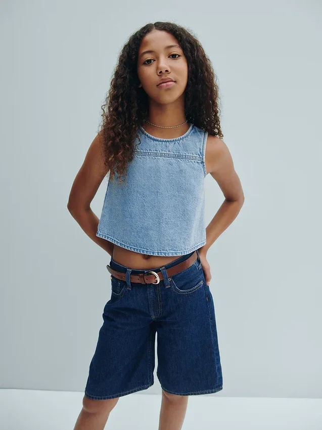 Pantalones cortos de mezclilla de talle bajo para niños
