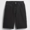 Pantalones cortos de mezclilla de talle medio y corte largo de 11"