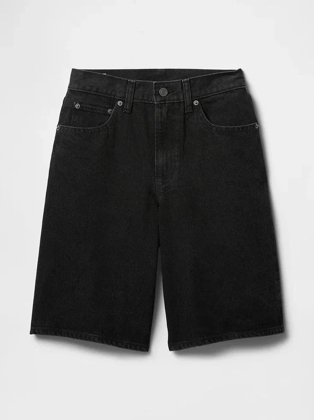 Pantalones cortos de mezclilla de talle medio y corte largo de 11"