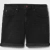 Pantalones cortos de mezclilla estilo «girlfriend» de talle medio de 5"