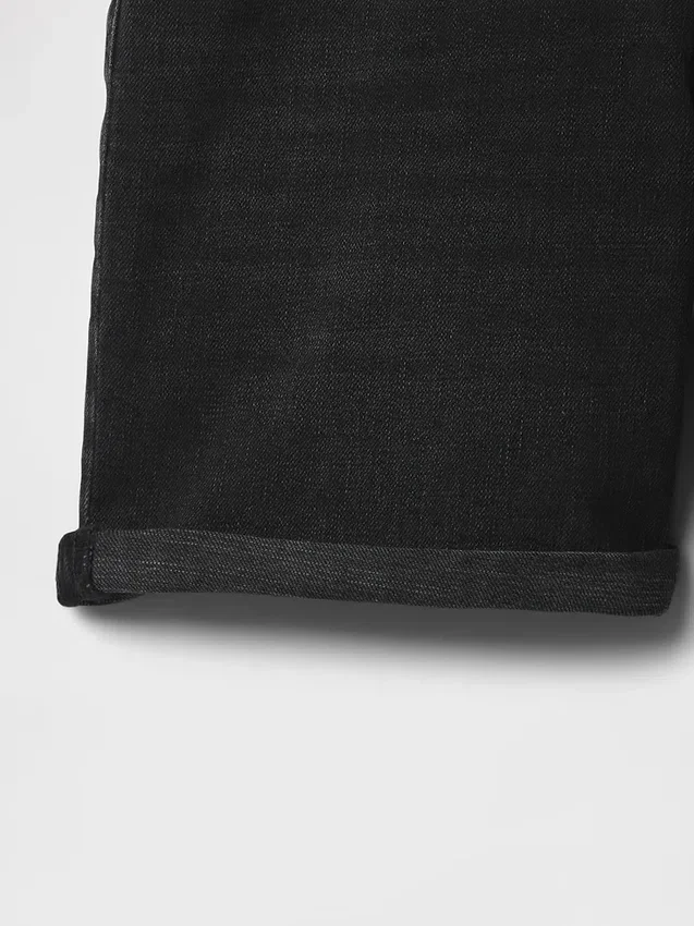 Pantalones cortos de mezclilla estilo «girlfriend» de talle medio de 5"