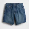 Pantalones cortos de mezclilla holgados de talle medio de 8"
