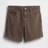 Pantalones cortos de mezclilla holgados de talle medio de 8"