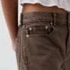 Pantalones cortos de mezclilla holgados de talle medio de 8"