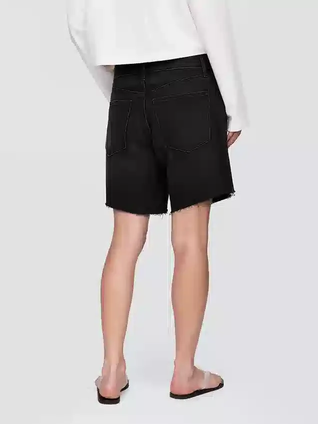 Pantalones cortos de mezclilla holgados estilo años 90, de talle medio, de 8"