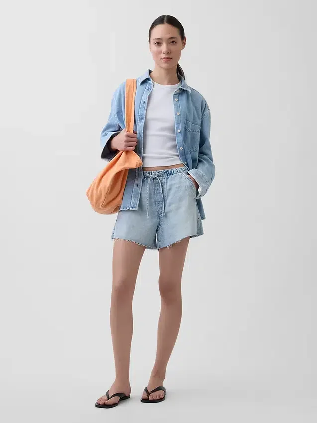 Pantalones cortos de mezclilla ultrasuaves de corte holgado y talle bajo, de 3.5”