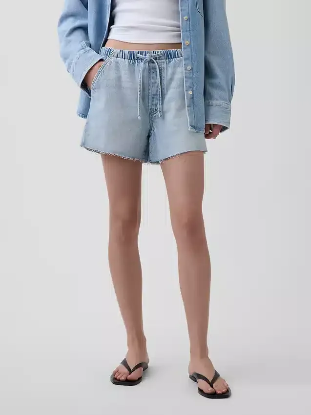Pantalones cortos de mezclilla ultrasuaves de corte holgado y talle bajo, de 3.5”