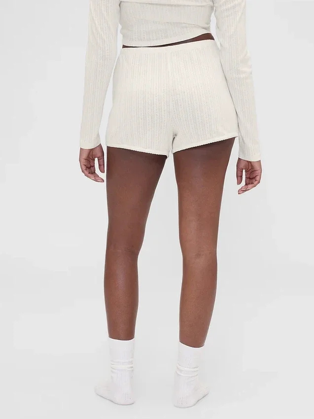Pantalones cortos de pijama de punto Pointelle de GAP × Summer Fridays