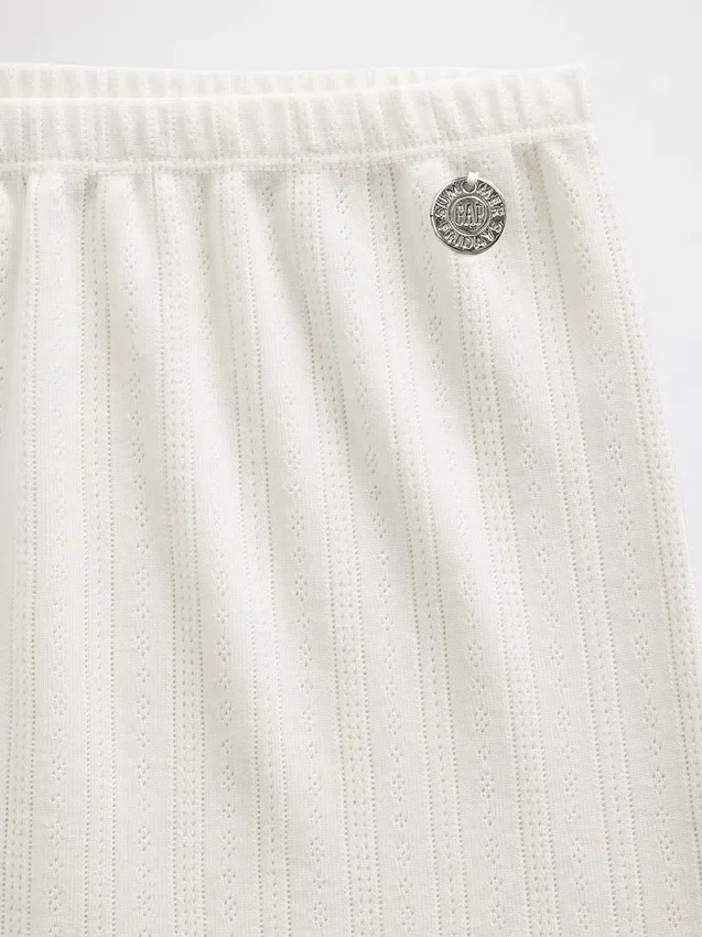 Pantalones cortos de pijama de punto Pointelle de GAP × Summer Fridays
