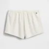 Pantalones cortos de pijama de punto Pointelle de GAP × Summer Fridays
