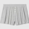 Pantalones cortos de pijama holgados con acanalado fino