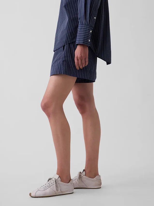 Pantalones cortos de popelín de algodón orgánico a rayas