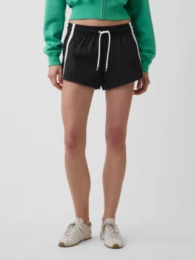 Pantalones cortos deportivos de 2.5″