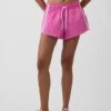 Pantalones cortos deportivos de 2.5"