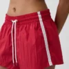 Pantalones cortos deportivos de 2.5"