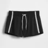 Pantalones cortos deportivos de 2.5"