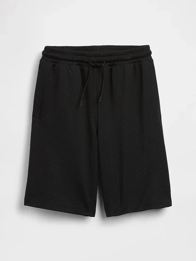 Pantalones cortos deportivos de malla para niños de 8"