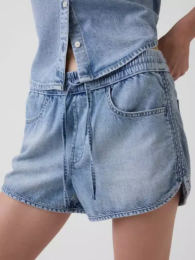 Pantalones cortos Easy Dolphin de mezclilla ultrasuave de talle medio
