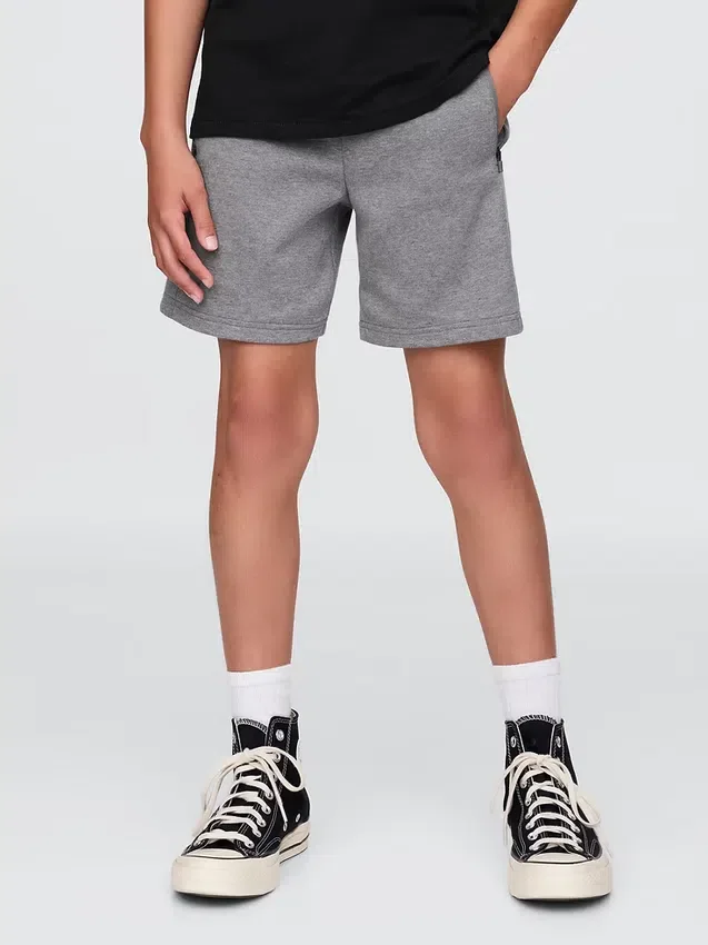 Pantalones cortos GapFit 5" Fit Tech para niños