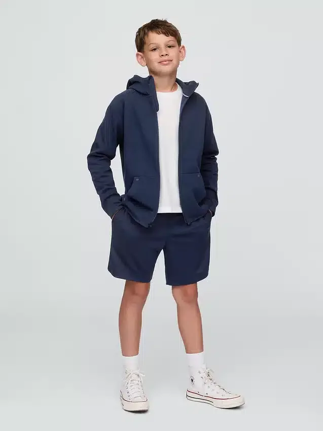 Pantalones cortos GapFit de malla reciclada de 6" para niños