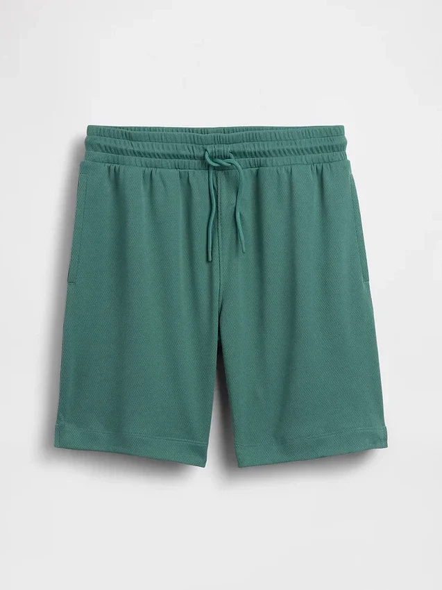 Pantalones cortos GapFit de malla reciclada de 6" para niños