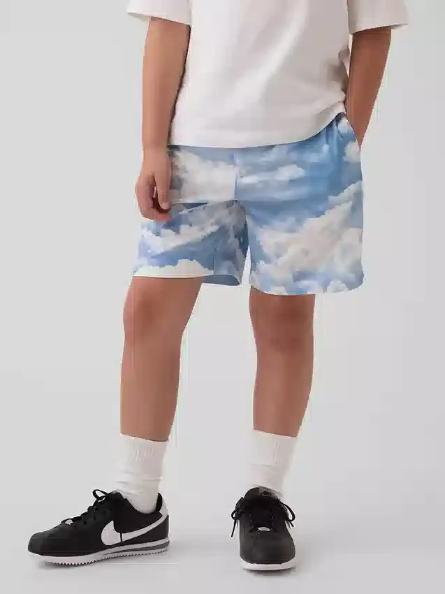 Pantalones cortos GapFit de malla reciclada de 6" para niños