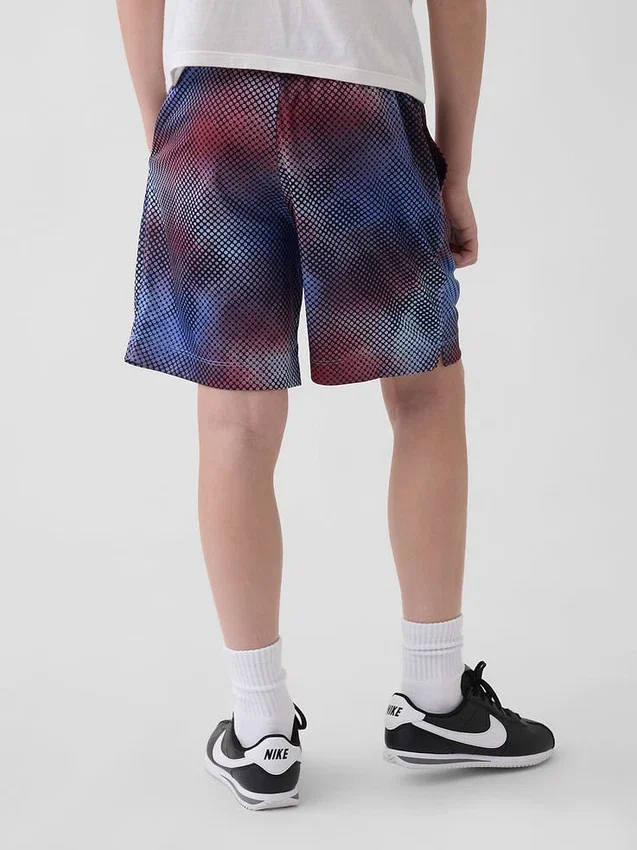 Pantalones cortos GapFit de malla reciclada de 6" para niños