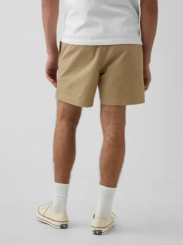 Pantalones cortos holgados de 5.5"