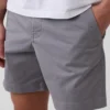 Pantalones cortos holgados de 7"