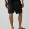 Pantalones cortos holgados de mezclilla de 10.5"