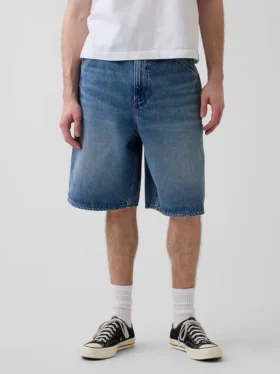 Pantalones cortos holgados de mezclilla estilo carpintero de 10.5″