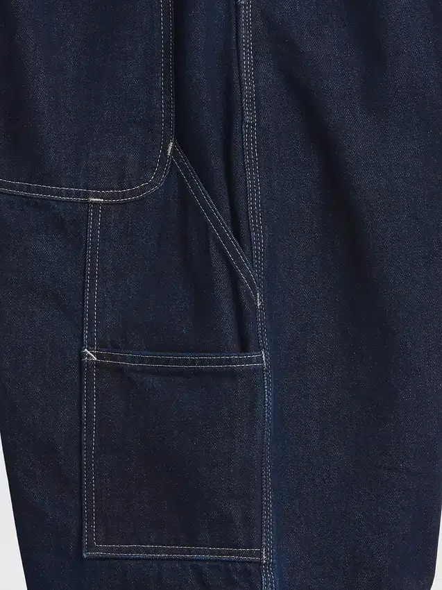 Pantalones cortos holgados de mezclilla estilo carpintero de 10.5"