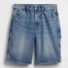 Pantalones cortos holgados de mezclilla estilo carpintero de 10.5"